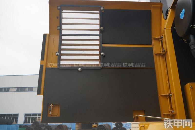 柳工CLG948E挖掘机局部