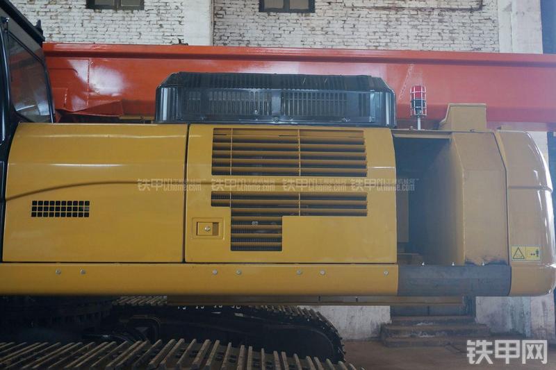 恒天九五JVR280D旋挖钻局部