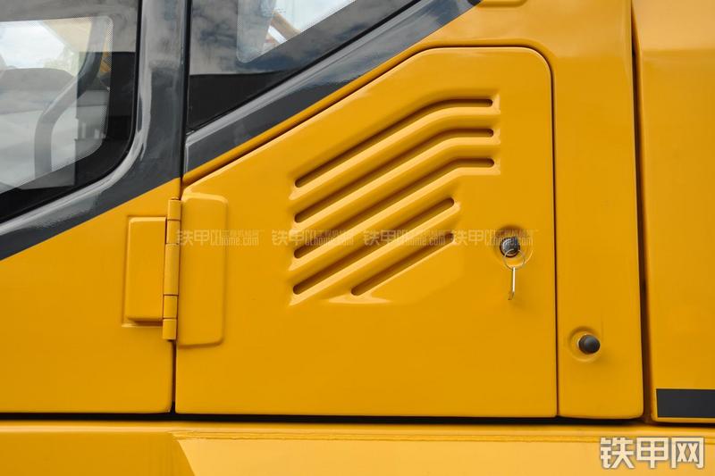 柳工CLG936E挖掘机局部