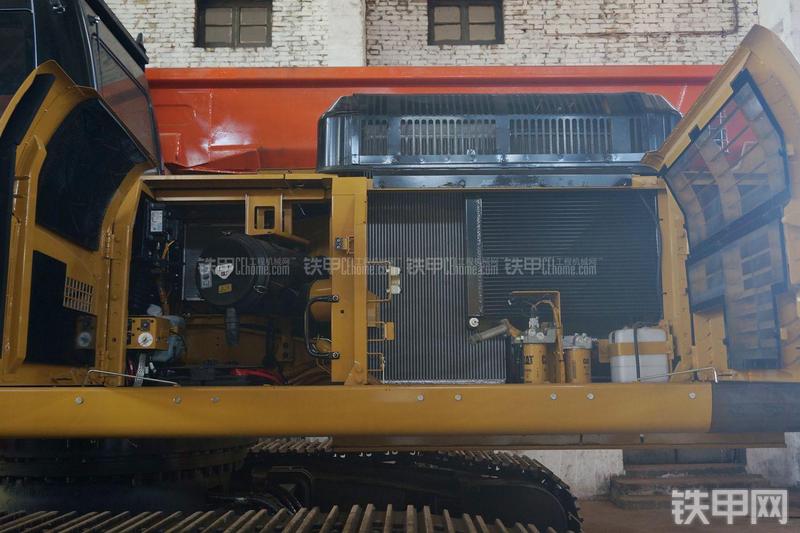 恒天九五JVR280D旋挖钻局部