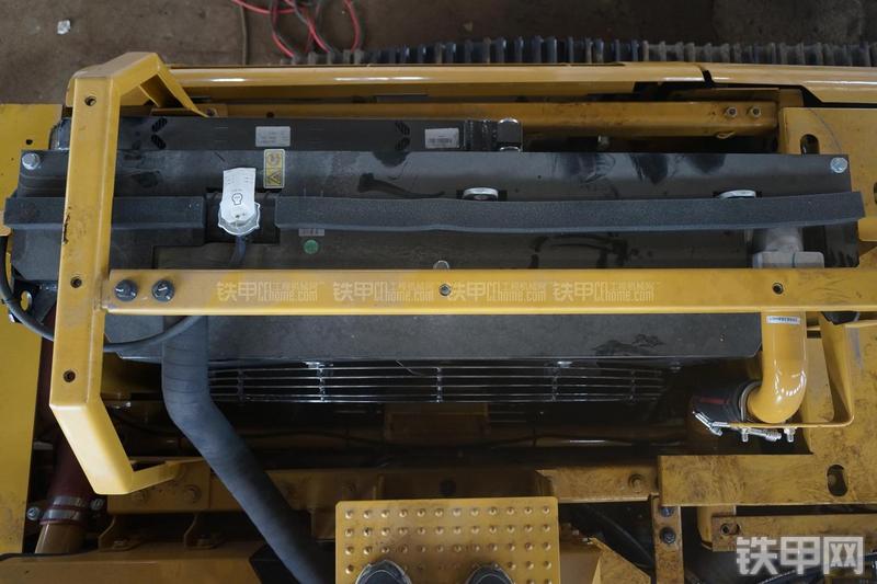 恒天九五JVR280D旋挖钻局部