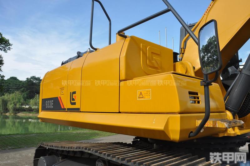 柳工CLG933E挖掘机局部