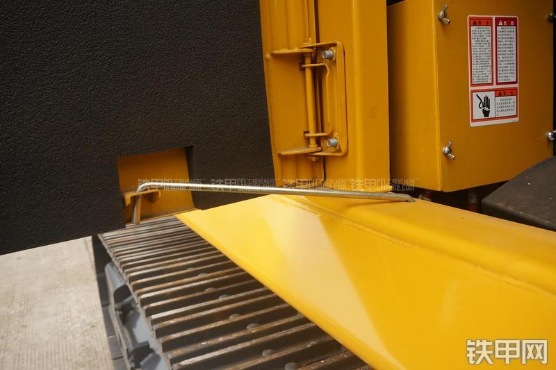 柳工CLG948E挖掘机局部