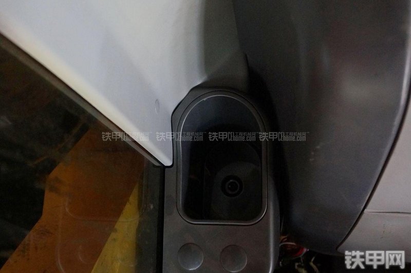 恒天九五JVR280D旋挖钻局部