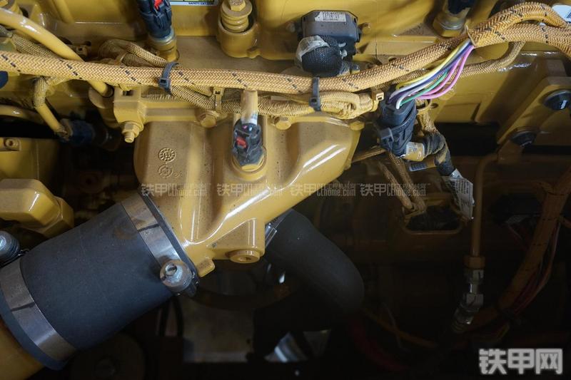 恒天九五JVR280D旋挖钻局部