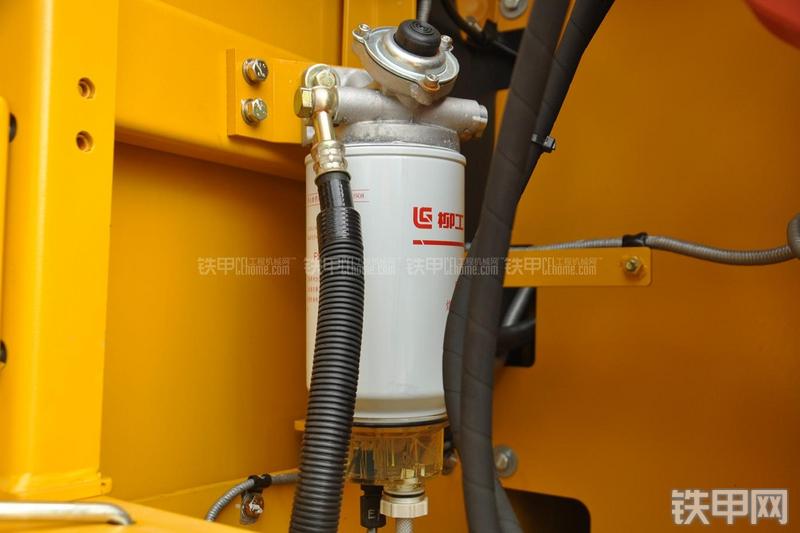 柳工CLG936E挖掘机局部