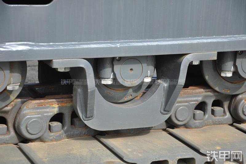 柳工CLG933E挖掘机局部