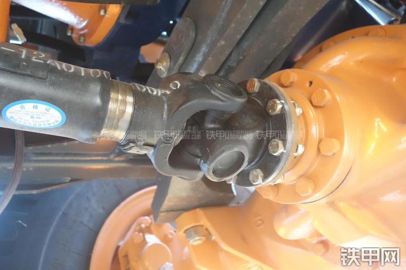 英轩重工YX656装载机展会( )