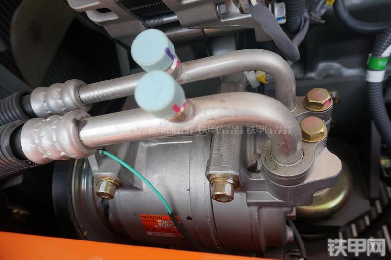 日立ZX60-5A挖掘机局部