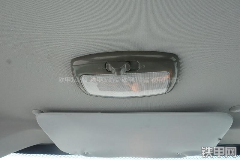 英轩重工YX656装载机展会( )