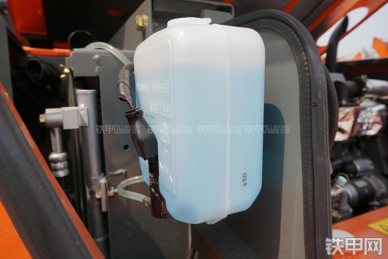 日立ZX60-5A挖掘机局部