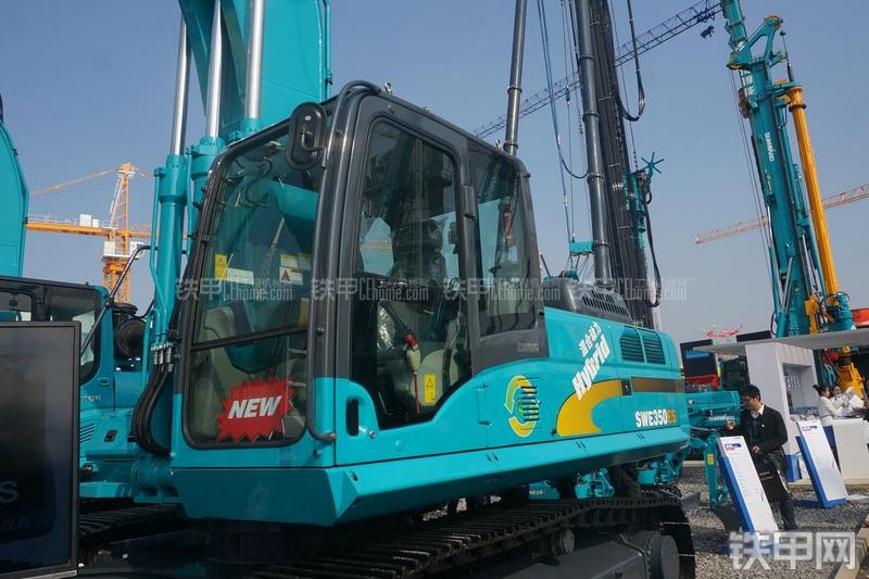 山河智能SWE350ES挖掘机局部