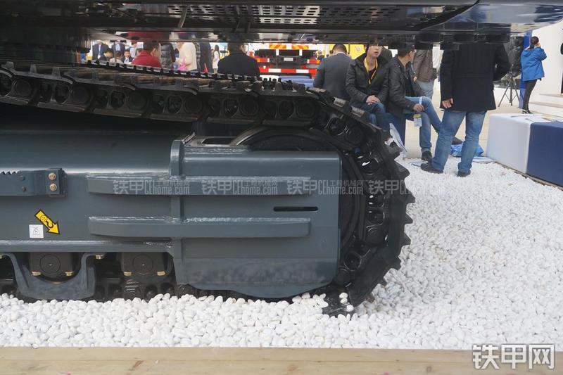 国机重工GE380H挖掘机局部