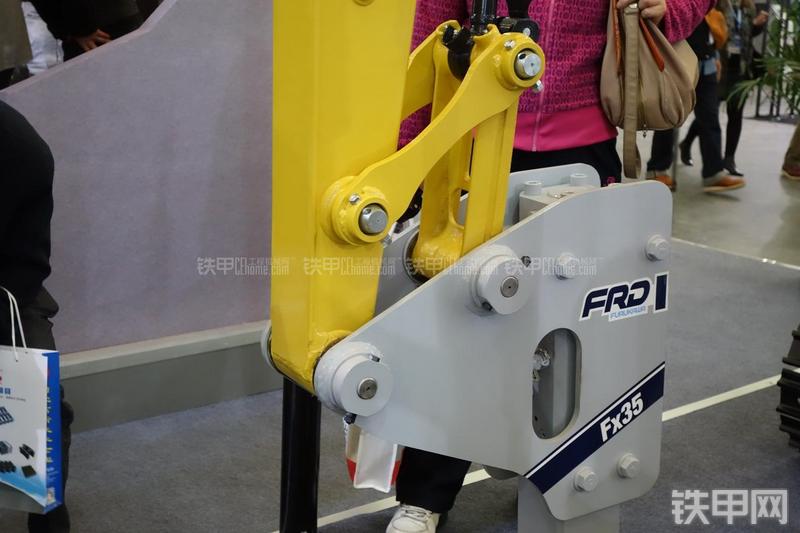 洋马vio25挖掘机局部