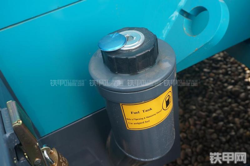 山河智能SL38W装载机局部