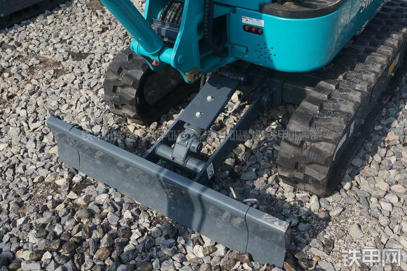 山河智能SWE10UB挖掘机局部