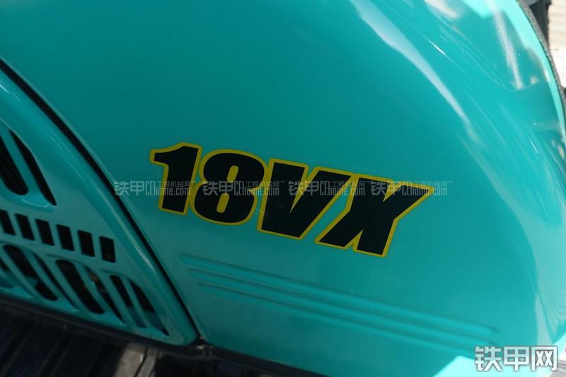 石川岛IHI-18VX挖掘机局部