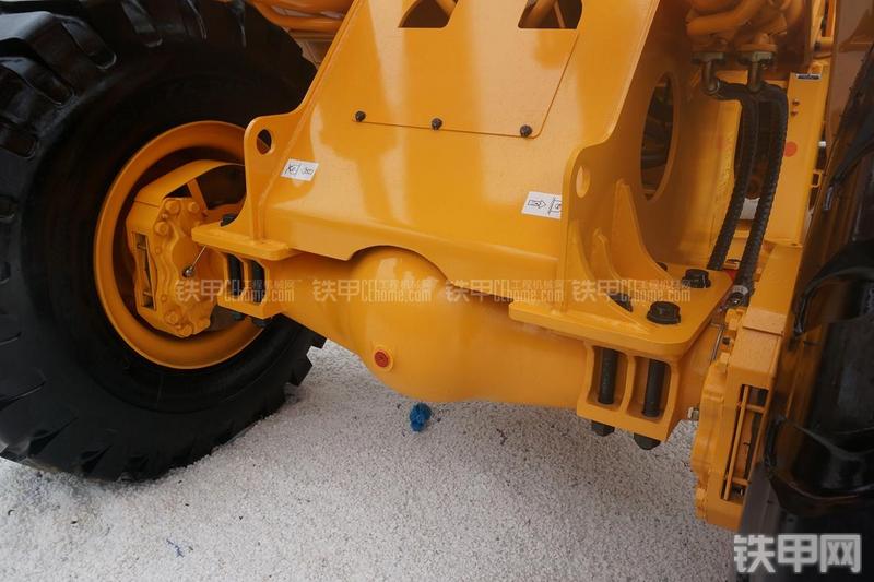 现代HL851K装载机局部