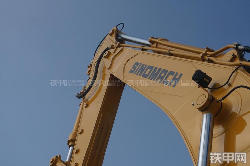 国机重工GE380H挖掘机局部