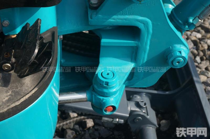 山河智能SWE10UB挖掘机局部