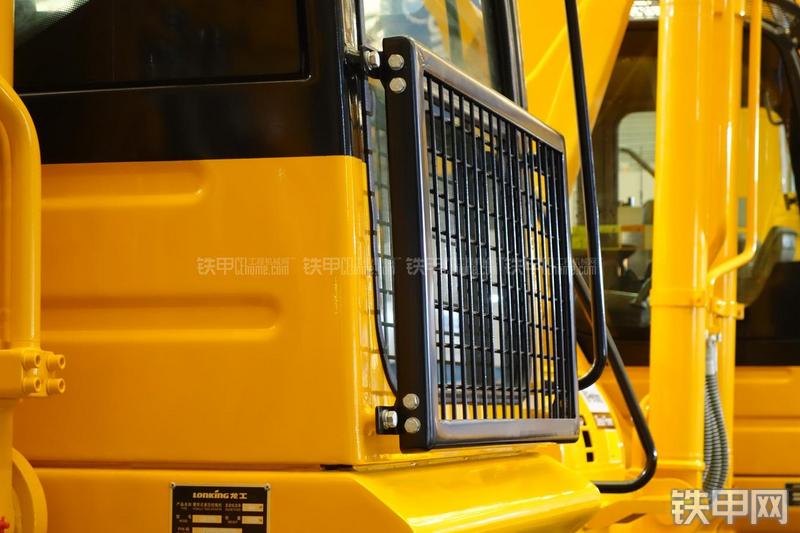 龙工LG6485H挖掘机局部