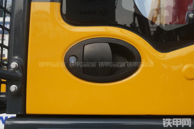 国机重工GE380H挖掘机局部