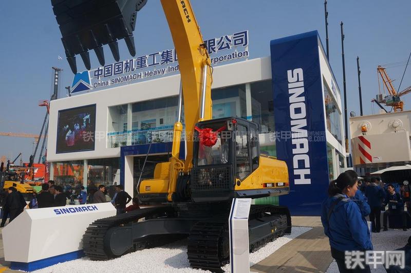 国机重工GE380H挖掘机整机外观