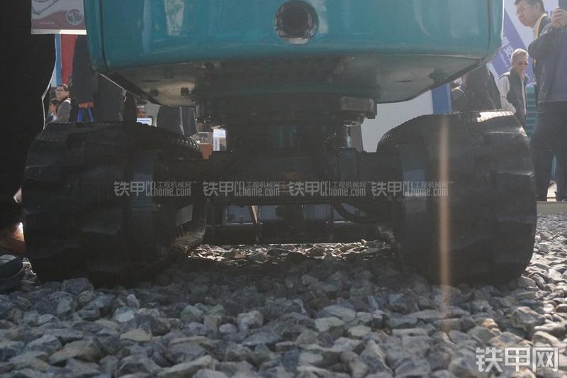 山河智能SWE08B挖掘机局部