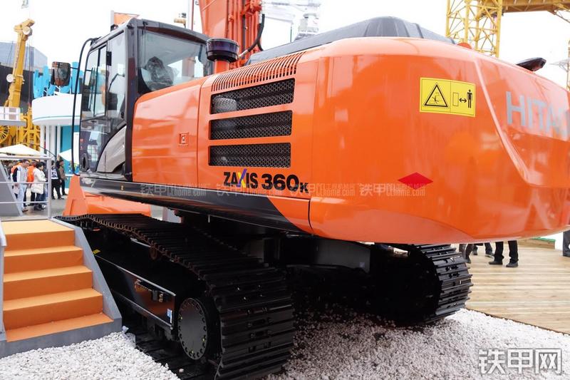 日立ZX360K-5G挖掘机整机外观