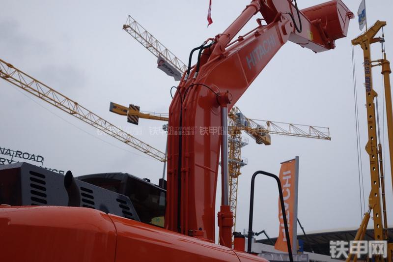 日立ZX170LC-5A挖掘机局部