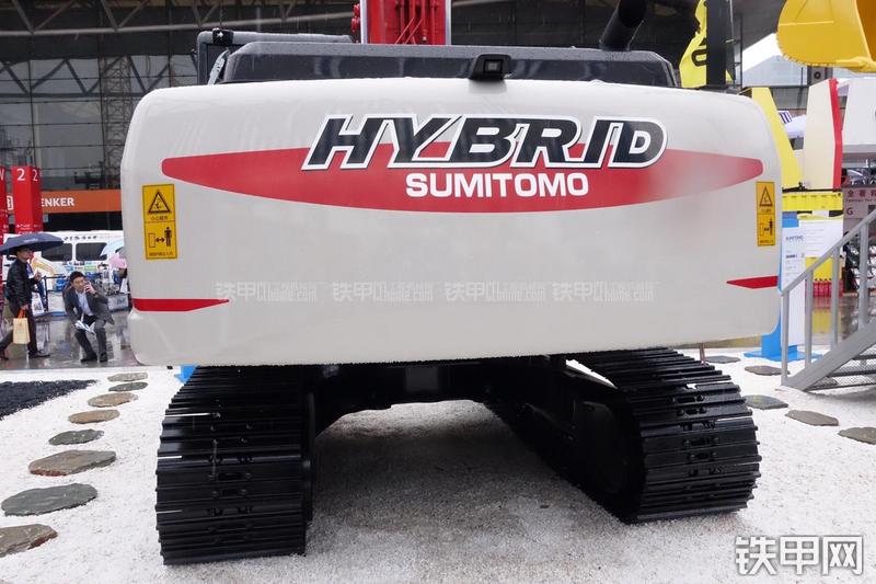 住友SH200HB-6挖掘机整机外观