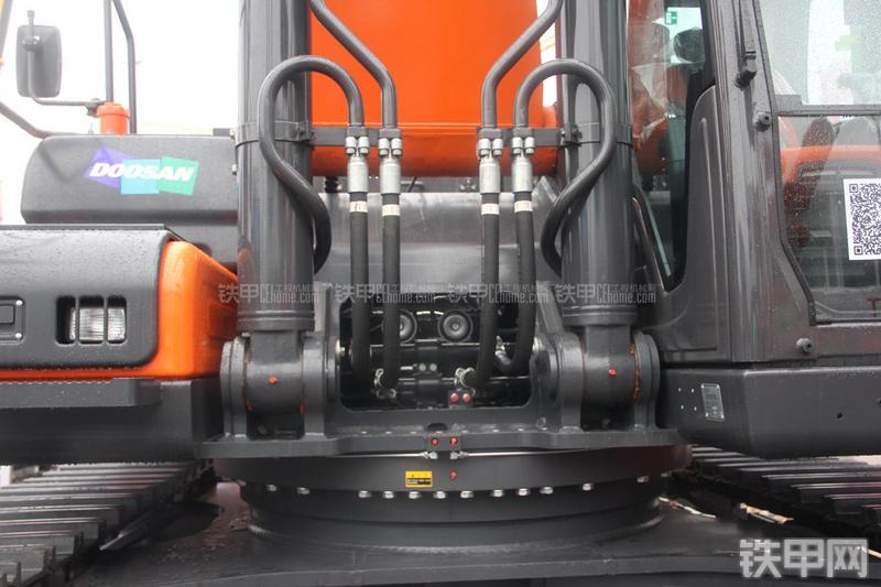 迪万伦DX500LC-9C挖掘机局部