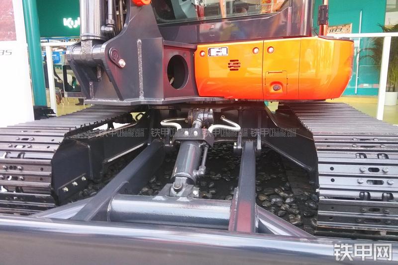 久保田KX155-5挖掘机局部