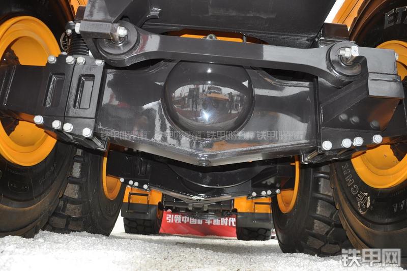 三一重工SAT40非公路自卸车局部