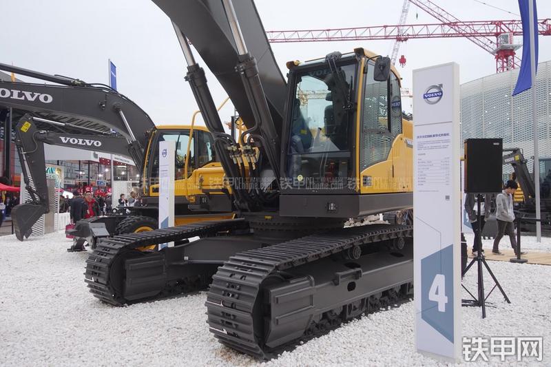 沃尔沃ec350dl挖掘机