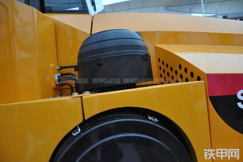 三一重工SAT40非公路自卸车局部