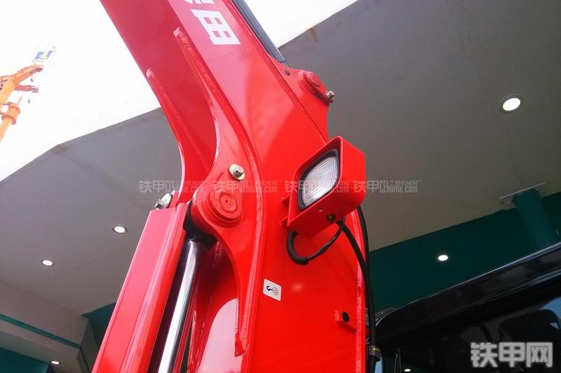 久保田KX155-5挖掘机局部