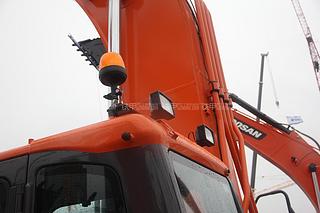 迪万伦DX420LC-9C挖掘机局部