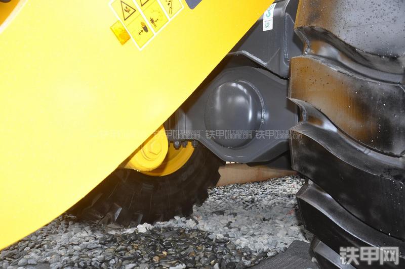 柳工CLG8128H装载机局部