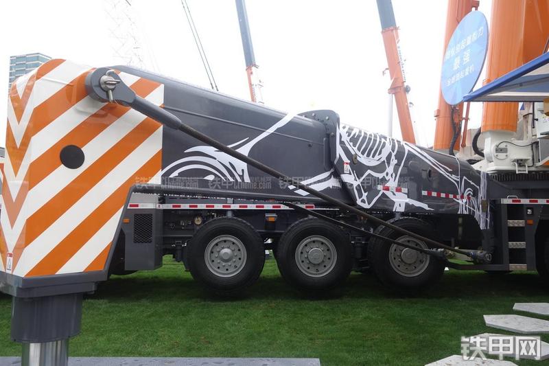 中联重科qay800起重机