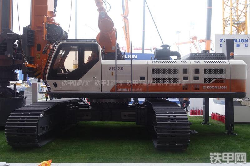 中联重科ZR330旋挖钻局部