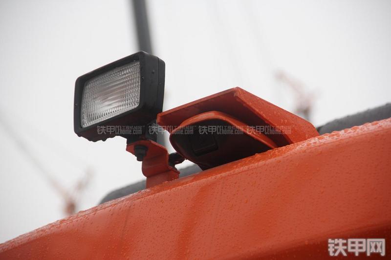 迪万伦DX500LC-9C挖掘机局部