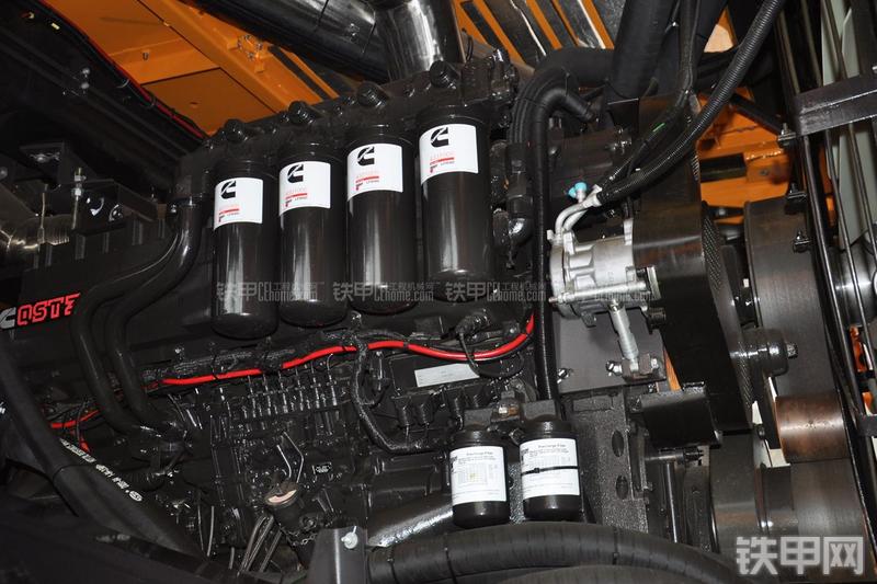 三一重工SRT95C非公路自卸车局部