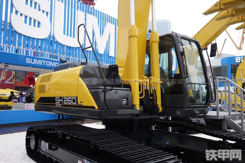 住友SH260LC-6挖掘机局部