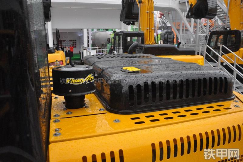 三一重工SY150W-9挖掘机局部