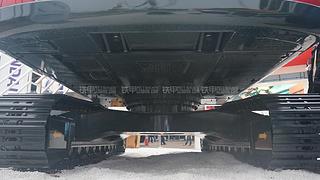 现代R275LC-9V挖掘机局部