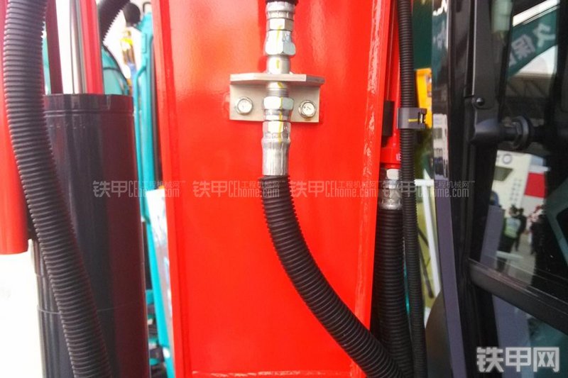 久保田KX155-5挖掘机局部