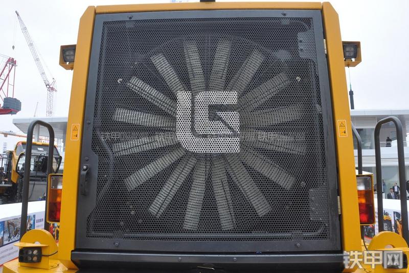 柳工CLG8128H装载机局部