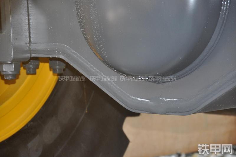 柳工CLG8128H装载机局部