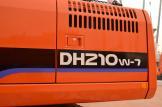 迪万伦DH210W-7挖掘机局部